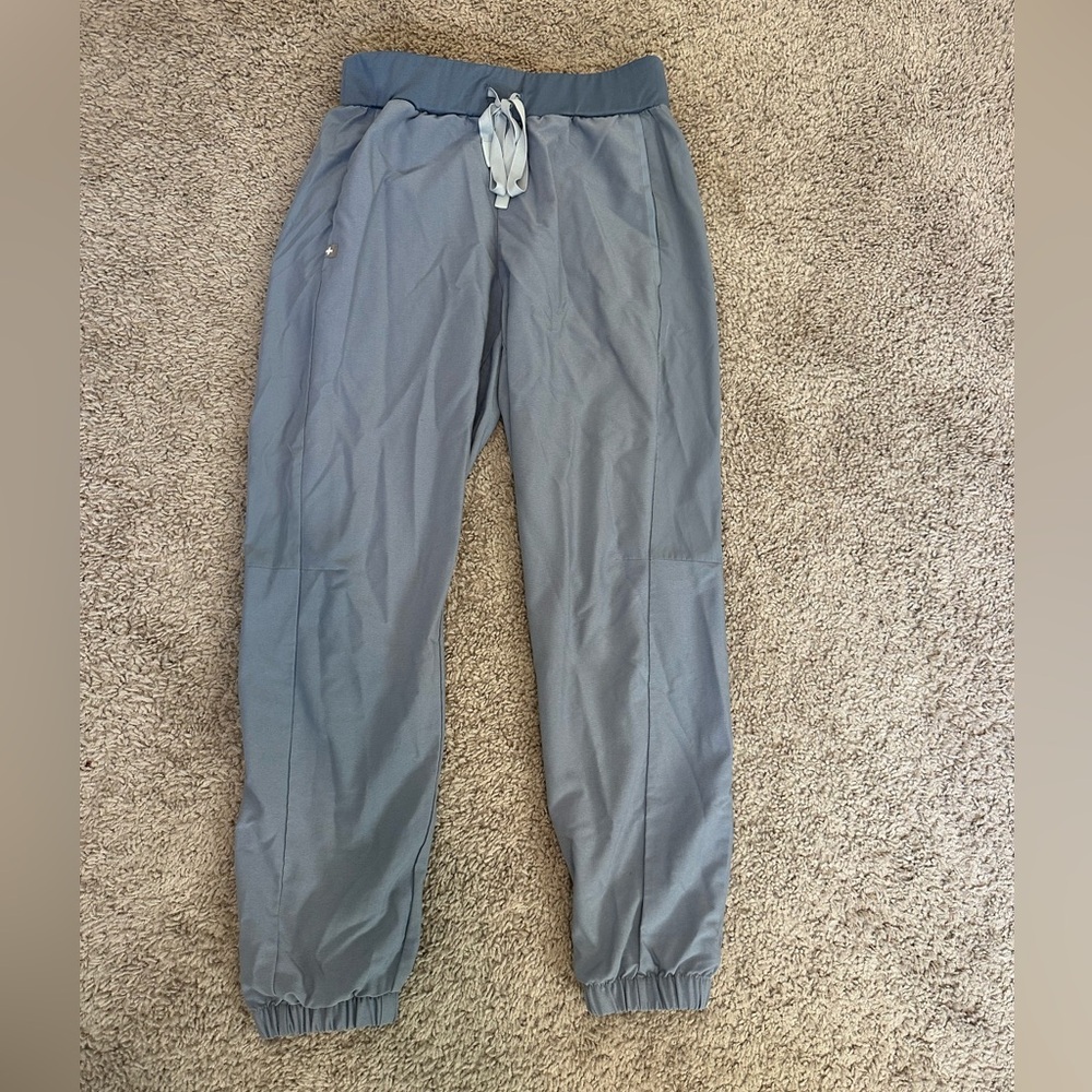 Figs women's Vapor Blue Space Dye Granville Petite Jogger Scrub Pants S
